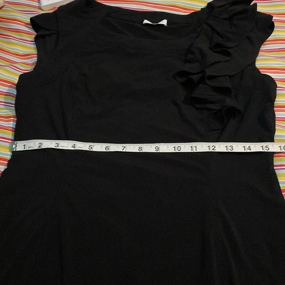 Calvin Klein sleeveless blouse (630) - Picture 12 of 12